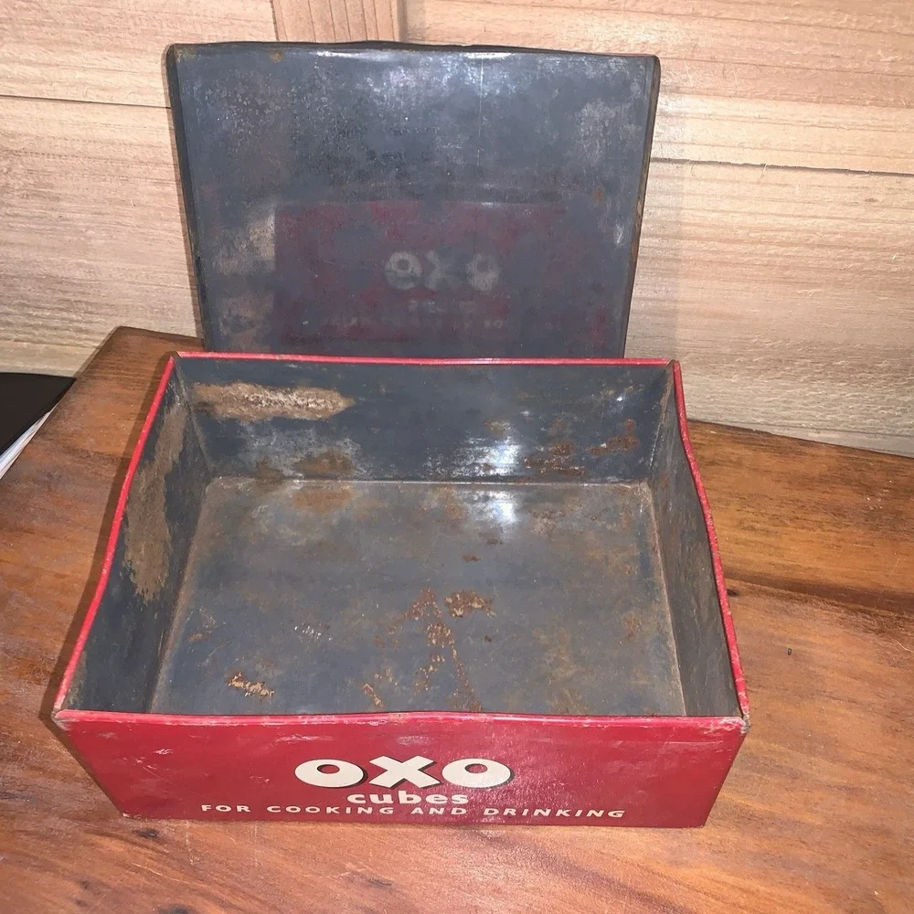 Vintage Old OXO Cubes Red Metal Tin Box & Lid King George VI Collectible Cooking
